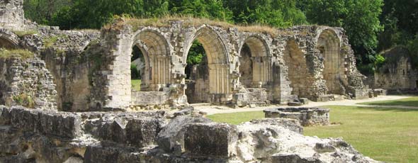 Battle Abbey Ruins