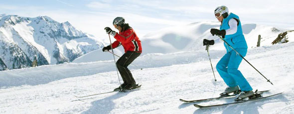 Skier en Autriche