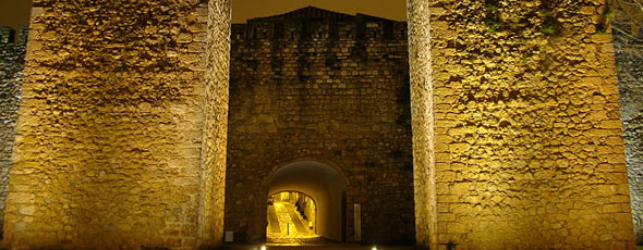Lagos city wall by Lacobrigo, Wikipedia