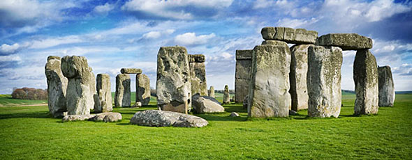 Stonehenge in Wiltshire by David Ball - www.davidball.net